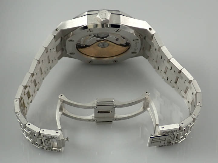 オーデマピゲ ロイヤルオーク Ref.15452BC.ZZ.1258BC.01 ホワイトゴールド ダイヤモンド & 18KWG文字盤