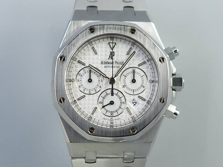 オーデマピゲ ロイヤルオーク クロノグラフ Ref.25860ST.OO.1110ST.05 ステンレススチール ホワイト文字盤