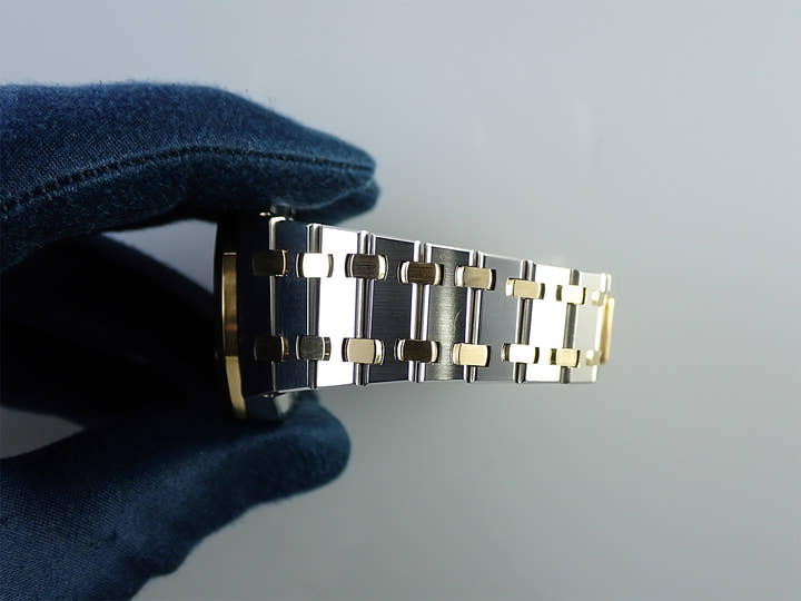 オーデマピゲ ロイヤルオーク デュアルタイム Ref.25730SA.O.0789SA.01 ステンレススチール/イエローゴールド グレー文字盤