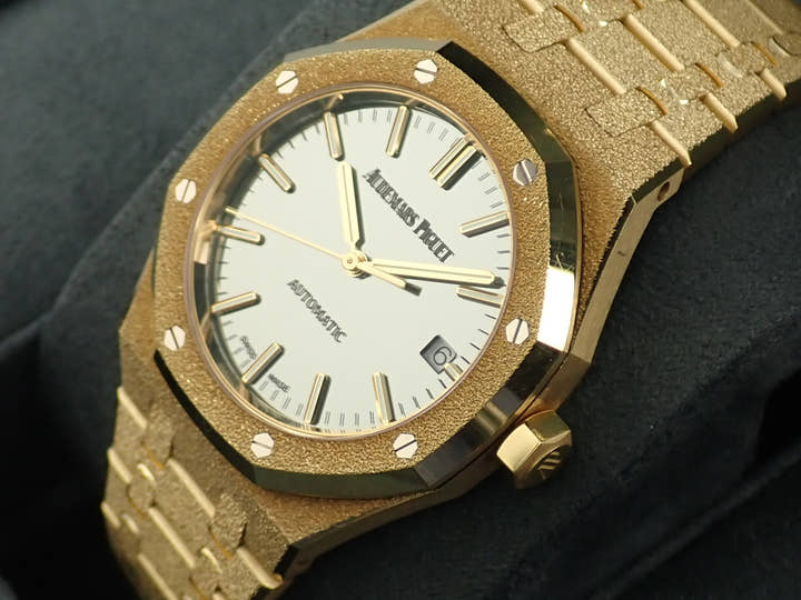 オーデマピゲ ロイヤルオーク フロステッドゴールド Ref.15454BA.GG.1259BA.02 イエローゴールド シルバー文字盤