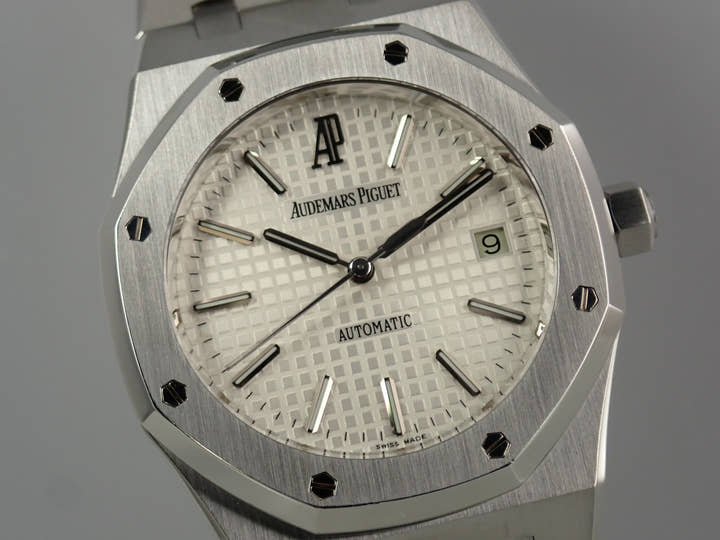 Audemars Piguet Royal Oak Ref. 15300ST Stainless Steel Silver Dial