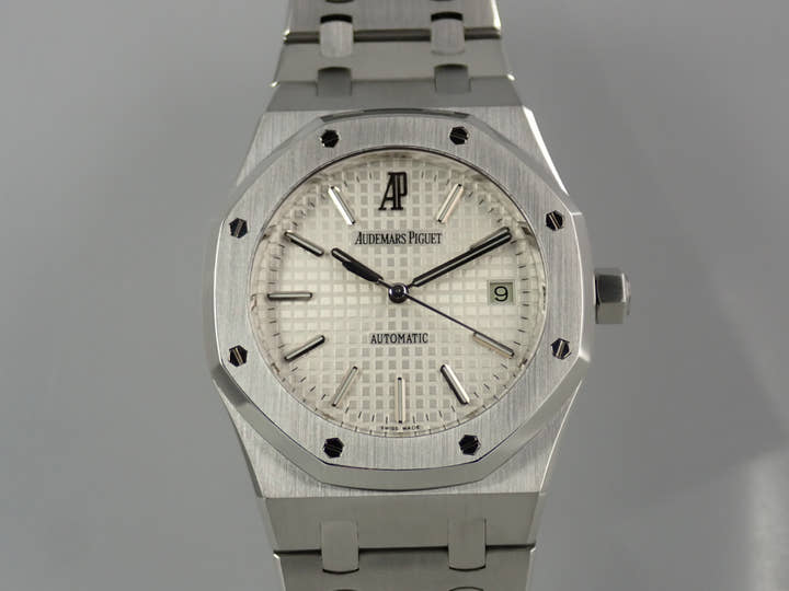 Audemars Piguet Royal Oak Ref. 15300ST Stainless Steel Silver Dial