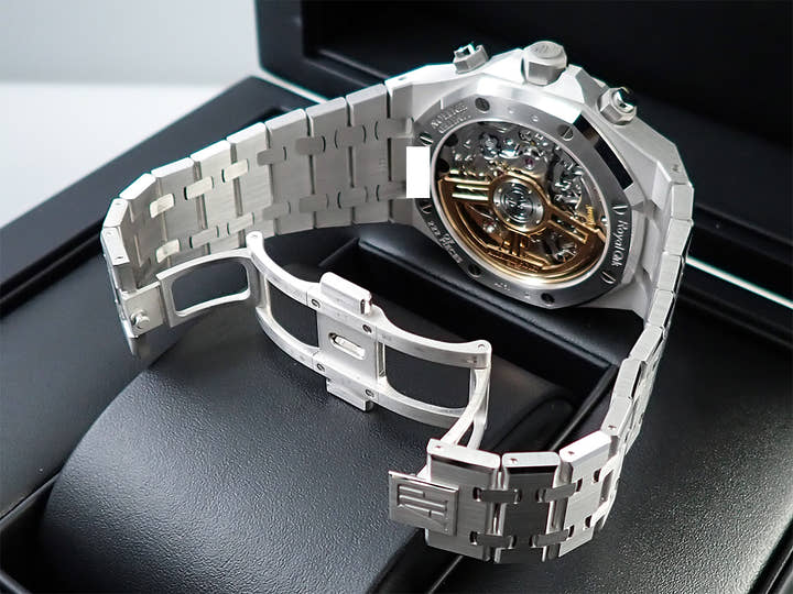 オーデマピゲ ロイヤルオーク クロノグラフ Ref.26239BC.OO.1220BC.01 ホワイトゴールド ブルー文字盤