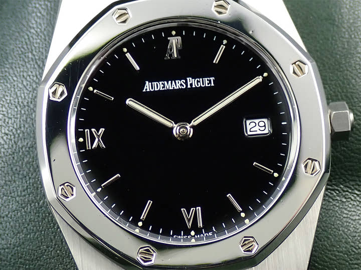 オーデマピゲ ロイヤルオーク クォーツ Ref.56175SP/O/0789ST/01 ステンレススチール/プラチナ ブラック文字盤