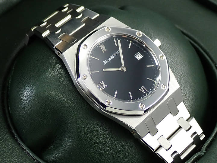 オーデマピゲ ロイヤルオーク クォーツ Ref.56175SP/O/0789ST/01 ステンレススチール/プラチナ ブラック文字盤