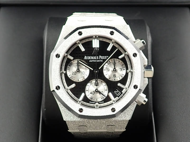 オーデマピゲ ロイヤルオーク フロステッドゴールド クロノグラフ Ref.26239BC.GG.1224BC.02 ホワイトゴールド ブラック文字盤
