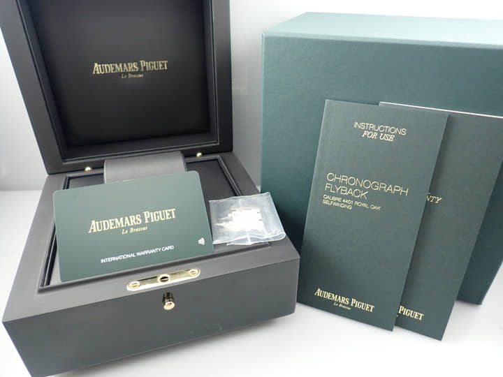 オーデマピゲ ロイヤルオーク フロステッドゴールド クロノグラフ Ref.26239BC.GG.1224BC.02 ホワイトゴールド ブラック文字盤