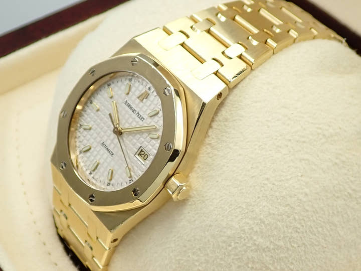 オーデマピゲ ロイヤルオーク Ref.15000BA.OO.0789BA.08 イエローゴールド シルバー文字盤