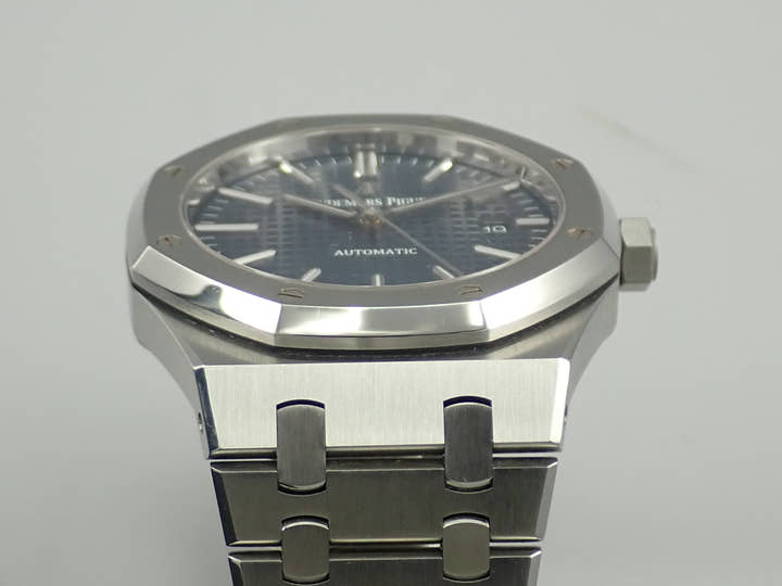 オーデマピゲ ロイヤルオーク Ref.15400ST.OO.1220ST.03 ステンレススチール ブルー文字盤
