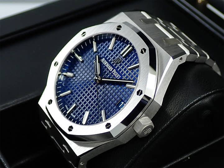 オーデマピゲ ロイヤルオーク Ref.15503BC.OO.1220BC.01 ホワイトゴールド ブルー文字盤