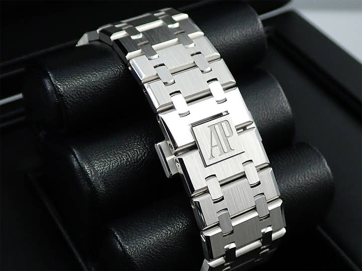 オーデマピゲ ロイヤルオーク Ref.15503BC.OO.1220BC.01 ホワイトゴールド ブルー文字盤