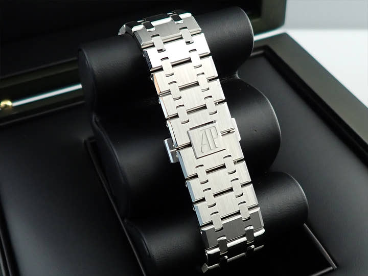 オーデマピゲ ロイヤルオーク クロノグラフ 50周年記念 Ref.26240ST.OO.1320ST.04 ステンレススチール カーキグリーン文字盤