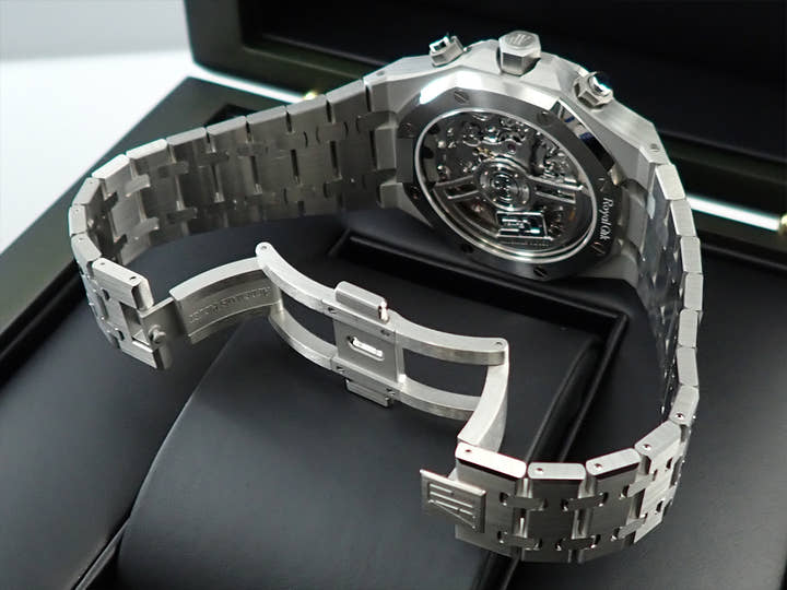 オーデマピゲ ロイヤルオーク クロノグラフ 50周年記念 Ref.26240ST.OO.1320ST.04 ステンレススチール カーキグリーン文字盤