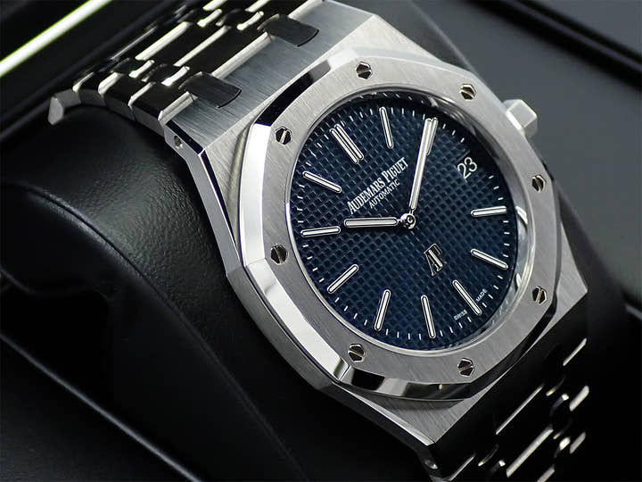 オーデマピゲ ロイヤルオーク ジャンボ エクストラ シン Ref.15202ST.OO.1240ST.01 ステンレススチール ブルー文字盤