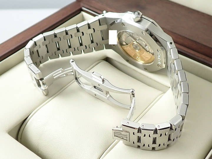 オーデマピゲ ロイヤルオーク Ref.15300ST.OO.1220ST.03 ステンレススチール ブラック文字盤