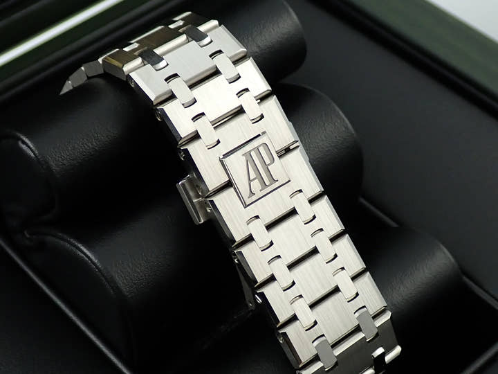 オーデマピゲ ロイヤルオーク クロノグラフ Ref.26240ST.OO.1320ST.06 ステンレススチール ブラック文字盤