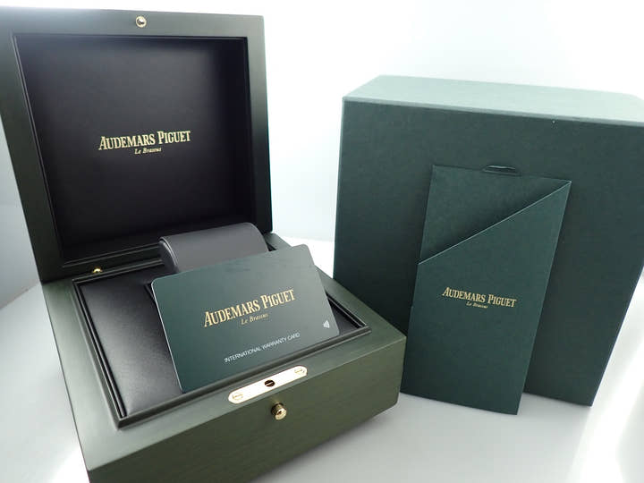 オーデマピゲ ロイヤルオーク Ref.15510ST.OO.1320ST.08 ステンレススチール シルバー文字盤