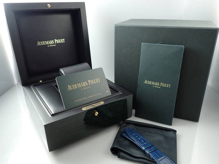 オーデマピゲ ロイヤルオーク クロノグラフ Ref.26331OR.OO.D315CR.01 ピンクゴールド ブルー文字盤