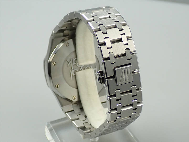 オーデマピゲ ロイヤルオーク デイデイト Ref.26330ST.OO.1220ST.01 ステンレススチール ブラック文字盤