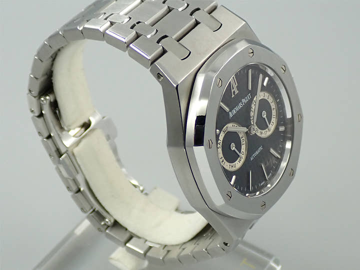 オーデマピゲ ロイヤルオーク デイデイト Ref.26330ST.OO.1220ST.01 ステンレススチール ブラック文字盤