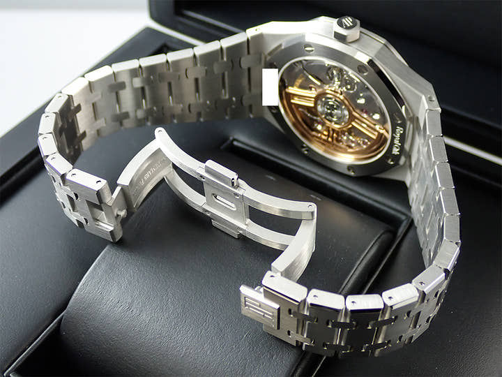 オーデマピゲ ロイヤルオーク Ref.15500ST.OO.1220ST.03 ステンレススチール ブラック文字盤