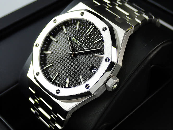 オーデマピゲ ロイヤルオーク Ref.15500ST.OO.1220ST.03 ステンレススチール ブラック文字盤