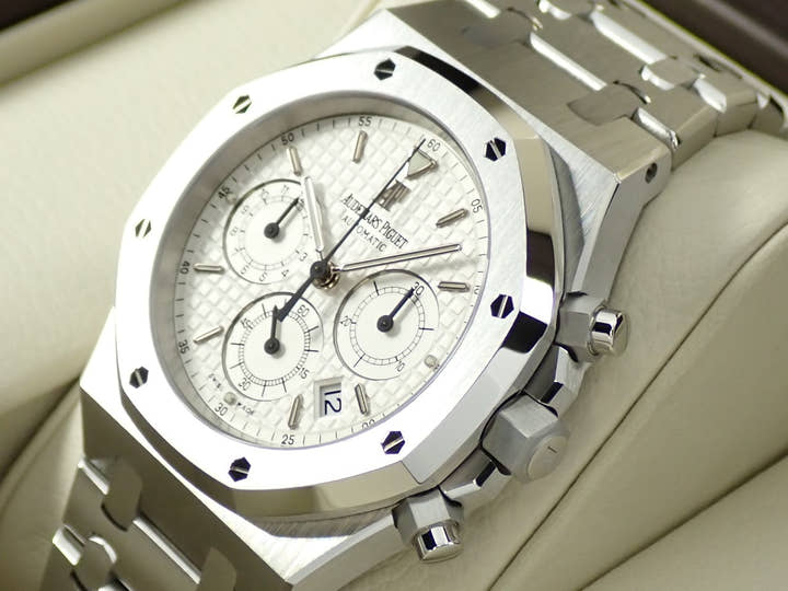 オーデマピゲ ロイヤルオーク クロノグラフ Ref.25860ST.OO.1110ST.05 ステンレススチール ホワイト文字盤