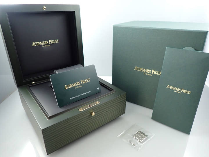 オーデマピゲ ロイヤルオーク Ref.15510ST.OO.1320ST.08 ステンレススチール シルバー文字盤