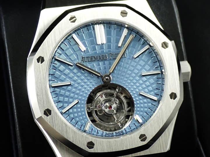 オーデマピゲ ロイヤルオーク フライング トゥールビヨン Ref.26530PT.OO.1220PT.01 プラチナ ライトブルー文字盤