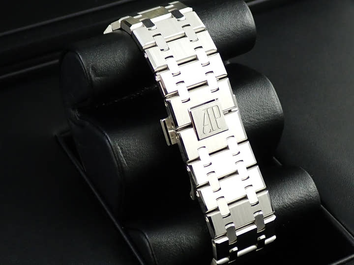 オーデマピゲ ロイヤルオーク フライング トゥールビヨン Ref.26530PT.OO.1220PT.01 プラチナ ライトブルー文字盤