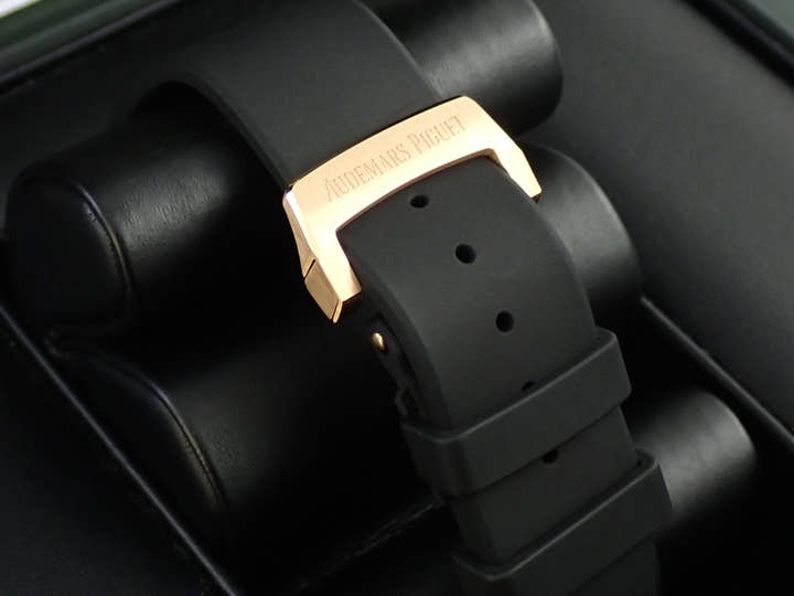 オーデマピゲ ロイヤルオーク クロノグラフ 50周年記念 Ref.26240OR.OO.D002CR.01 ピンクゴールド ブラック文字盤