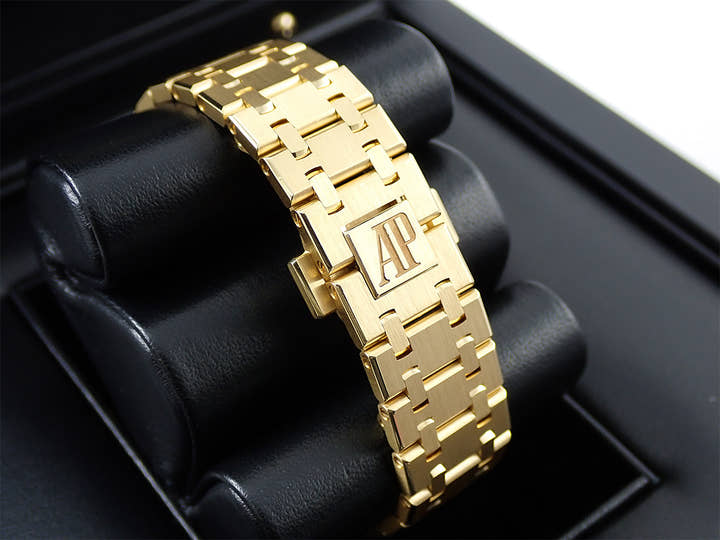 オーデマピゲ ロイヤルオーク クォーツ Ref.67651BA.ZZ.1261BA.02 イエローゴールド ブルー文字盤