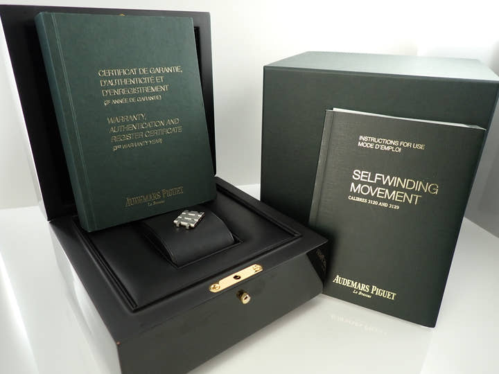 オーデマピゲ ロイヤルオーク Ref.15450ST.OO.1256ST.01 ステンレススチール シルバー文字盤