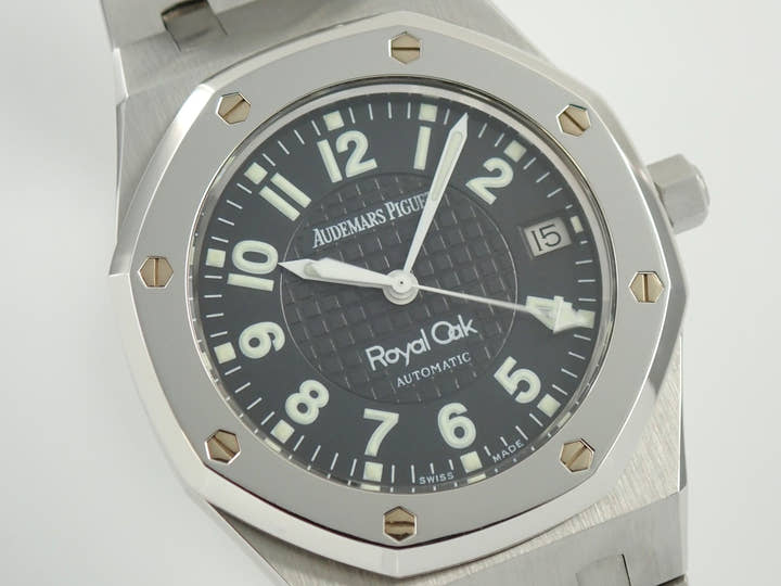 オーデマピゲ ロイヤルオーク ニックファルド Ref.15190SP.OO.0789ST.01 ステンレススチール/プラチナ ブラック文字盤