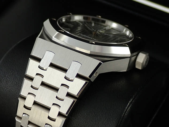 オーデマピゲ ロイヤルオーク Ref.15450ST.OO.1256ST.02 ステンレススチール グレー文字盤