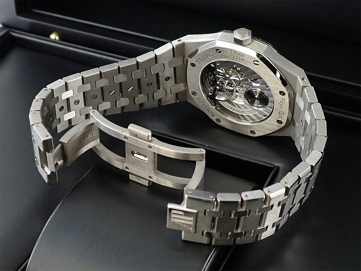 オーデマピゲ ロイヤルオーク トゥールビヨン エクストラ シン Ref.26510IP.OO.1220IP.01 チタン スモークブルーダイヤル文字盤