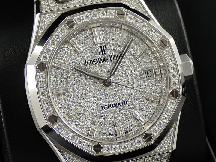 オーデマピゲ ロイヤルオーク Ref.15452BC.ZZ.1258BC.01 ホワイトゴールド ダイヤモンド & 18KWG文字盤