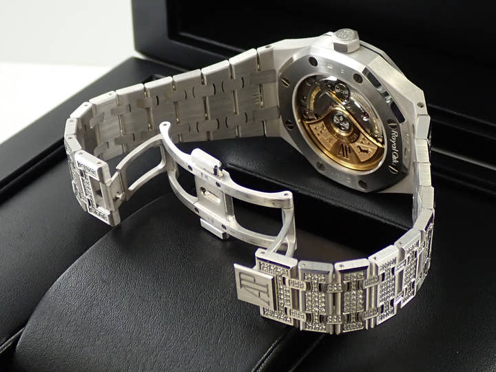 オーデマピゲ ロイヤルオーク Ref.15452BC.ZZ.1258BC.01 ホワイトゴールド ダイヤモンド & 18KWG文字盤