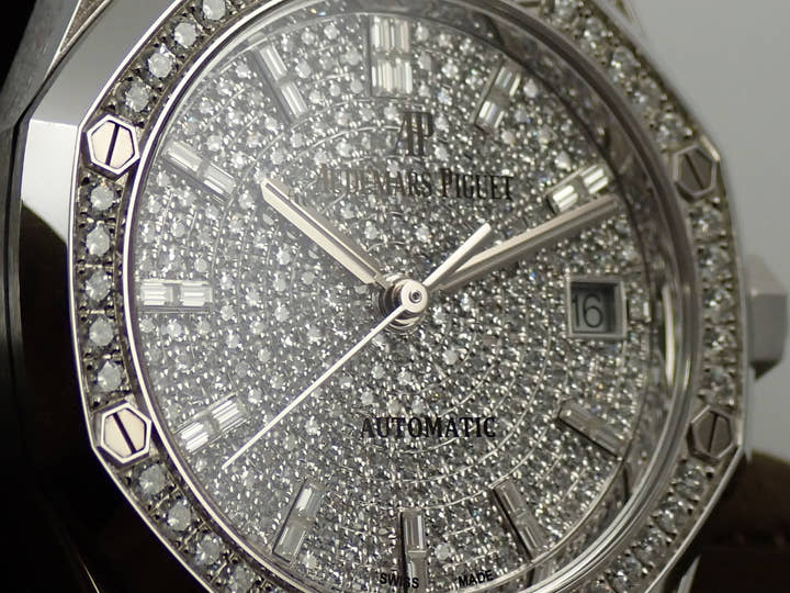 オーデマピゲ ロイヤルオーク Ref.15452BC.ZZ.1258BC.01 ホワイトゴールド ダイヤモンド & 18KWG文字盤