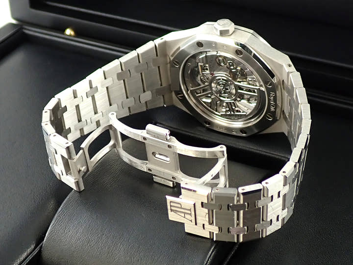 オーデマピゲ ロイヤルオーク フライング トゥールビヨン Ref.26530PT.OO.1220PT.01 プラチナ ライトブルー文字盤