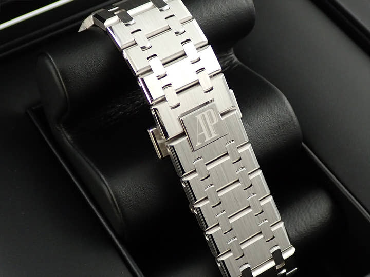 オーデマピゲ ロイヤルオーク Ref.15503BC.OO.1220BC.01 ホワイトゴールド ブルー文字盤