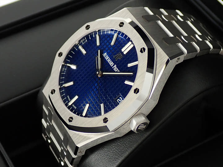 オーデマピゲ ロイヤルオーク Ref.15503BC.OO.1220BC.01 ホワイトゴールド ブルー文字盤