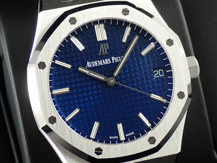 オーデマピゲ ロイヤルオーク Ref.15503BC.OO.1220BC.01 ホワイトゴールド ブルー文字盤