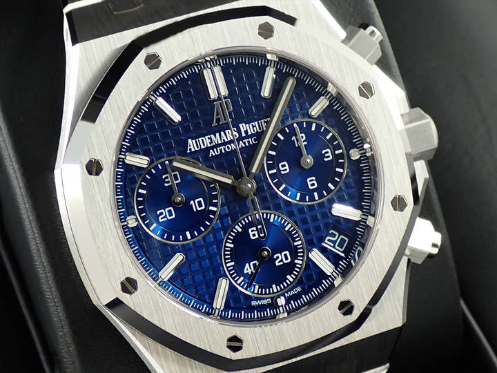 オーデマピゲ ロイヤルオーク クロノグラフ Ref.26239BC.OO.1220BC.01 ホワイトゴールド ブルー文字盤