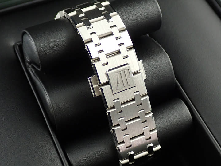 オーデマピゲ ロイヤルオーク クロノグラフ Ref.26715ST.OO.1356ST.02 ステンレススチール グレー文字盤