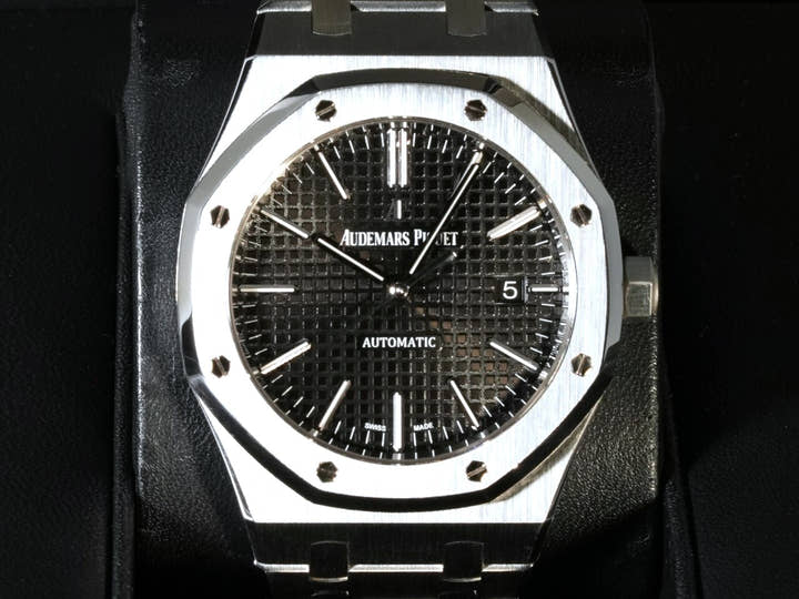 オーデマピゲ ロイヤルオーク Ref.15400ST.OO.1220ST.01.A ステンレススチール ブラック文字盤