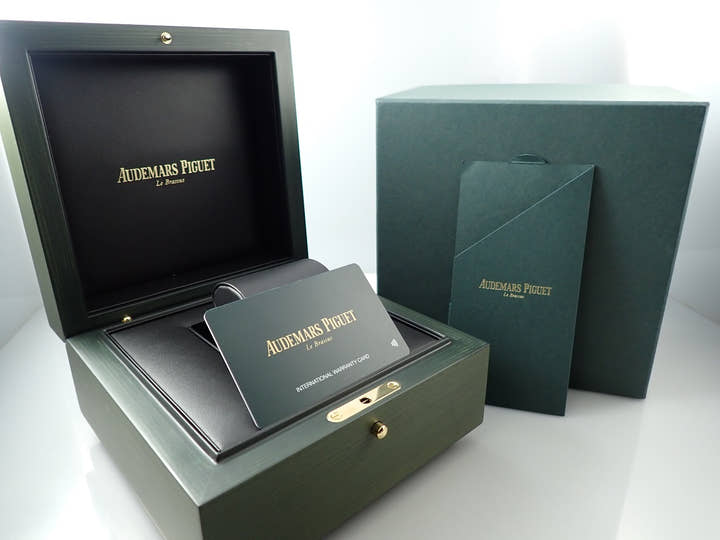 オーデマピゲ ロイヤルオーク 50周年記念 Ref.15550ST.OO.1356ST.02 ステンレススチール ブルー文字盤