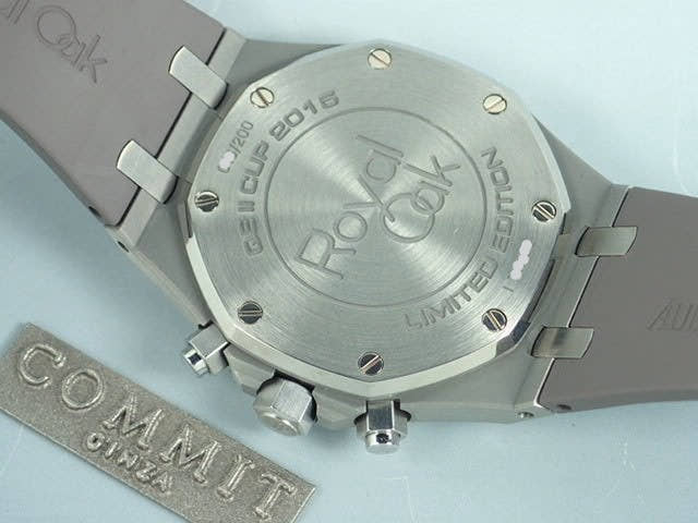 オーデマピゲ ロイヤルオーク Ref.26327TI.OO.D004CA.01 シルバー文字盤 中古 royal-oak-70