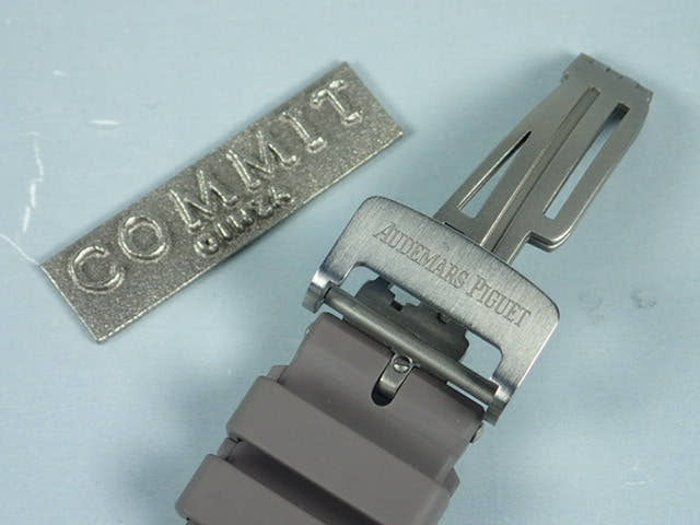 オーデマピゲ ロイヤルオーク Ref.26327TI.OO.D004CA.01 シルバー文字盤 中古 royal-oak-70
