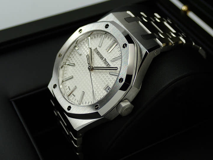 オーデマピゲ ロイヤルオーク Ref.15510ST.OO.1320ST.08 ステンレススチール シルバー文字盤